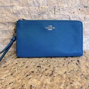 Loft Blue Double Zip Wristlet